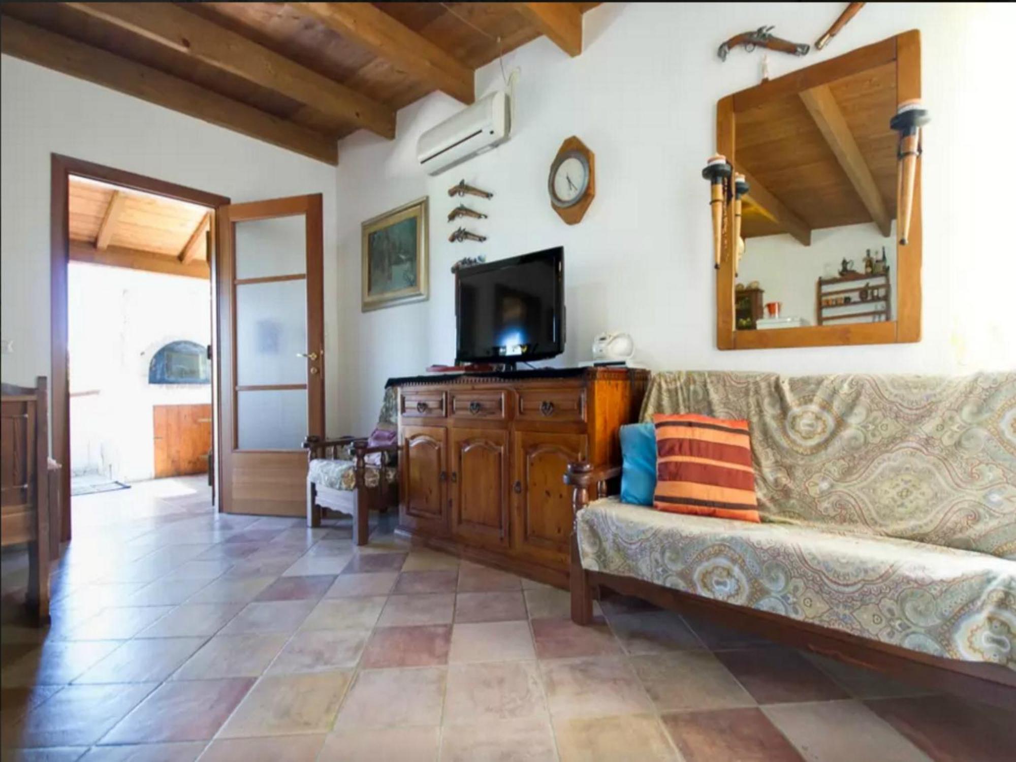 Villa Angioj توتوبيلاّ المظهر الخارجي الصورة