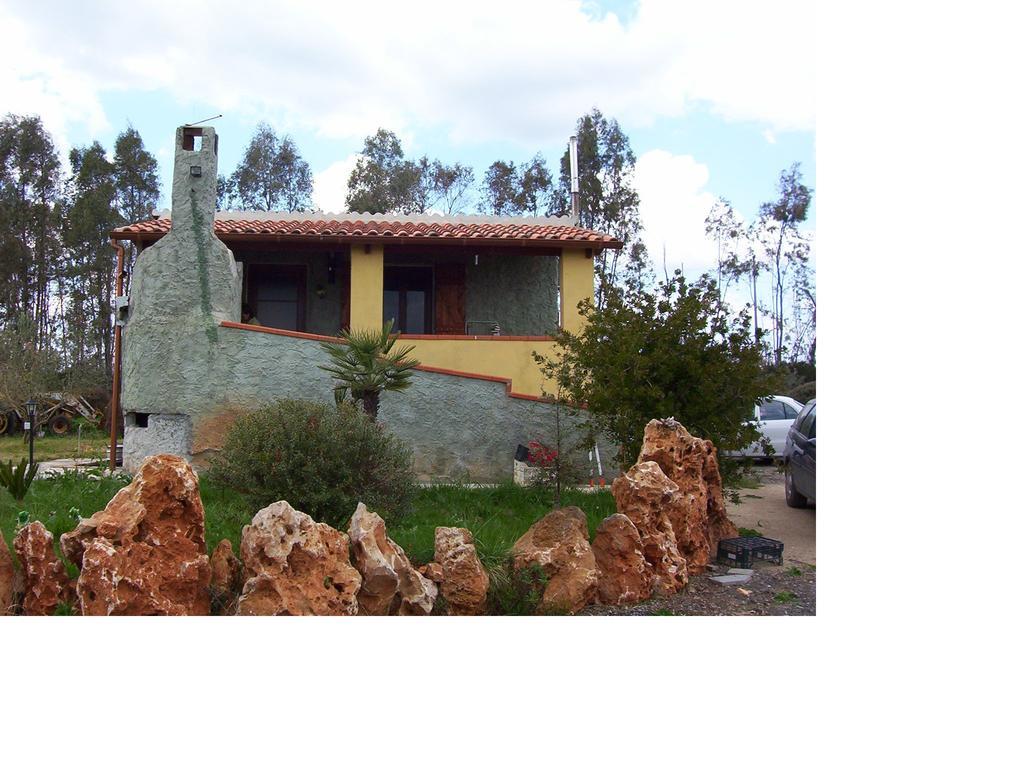 Villa Angioj توتوبيلاّ المظهر الخارجي الصورة