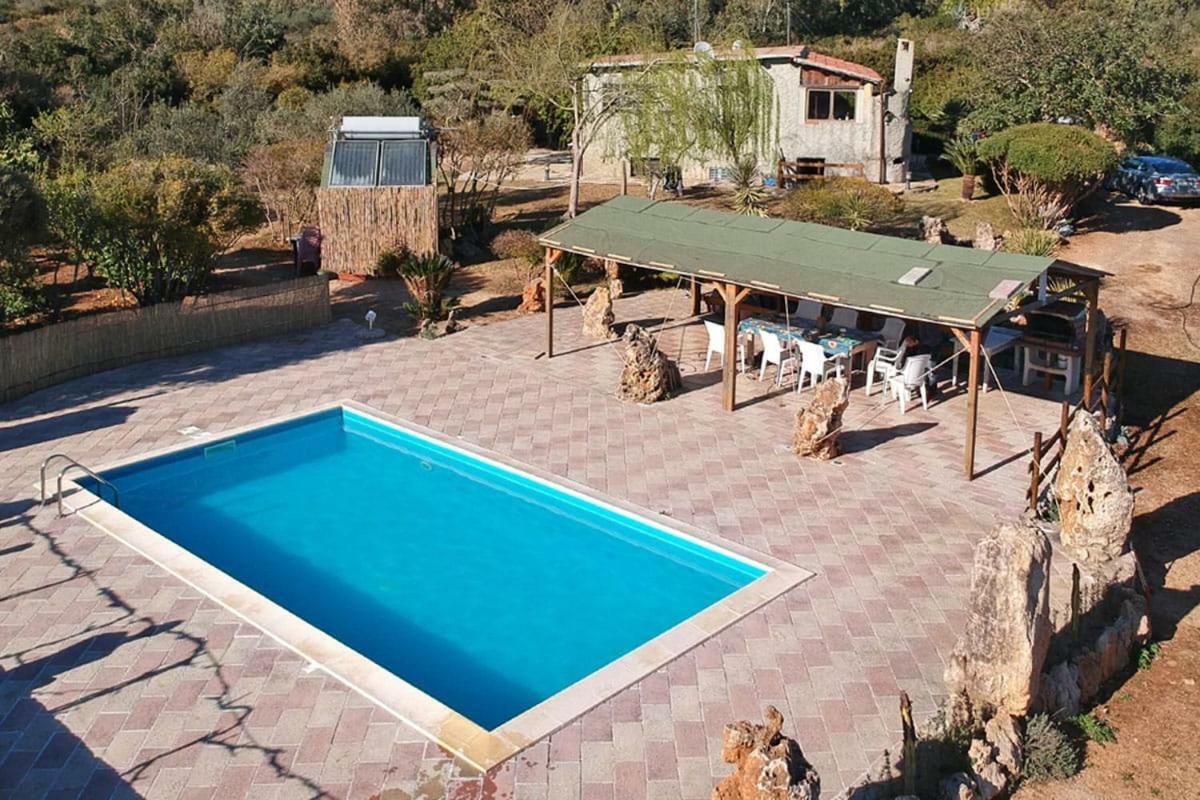 Villa Angioj توتوبيلاّ المظهر الخارجي الصورة