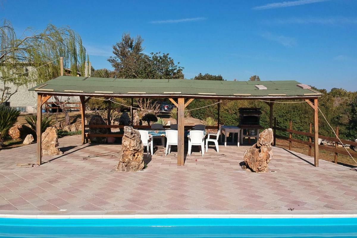 Villa Angioj توتوبيلاّ المظهر الخارجي الصورة